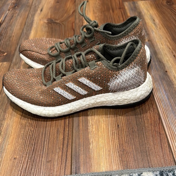 Adidas Olive and Chestnut Running Shoes - Picture 3 of 6